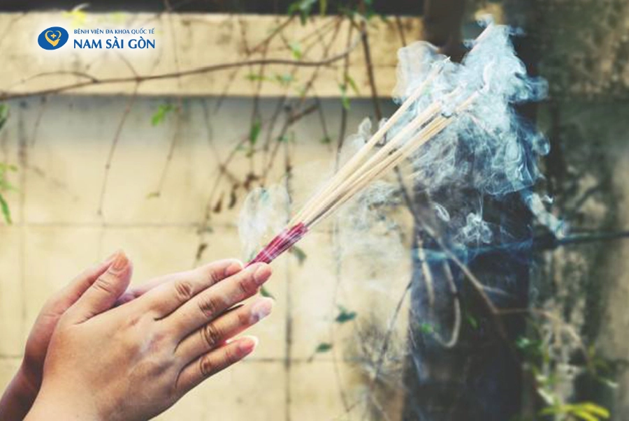 TÁC HẠI KHỦNG KHIẾP CỦA KHÓI HƯƠNG VỚI SỨC KHỎE