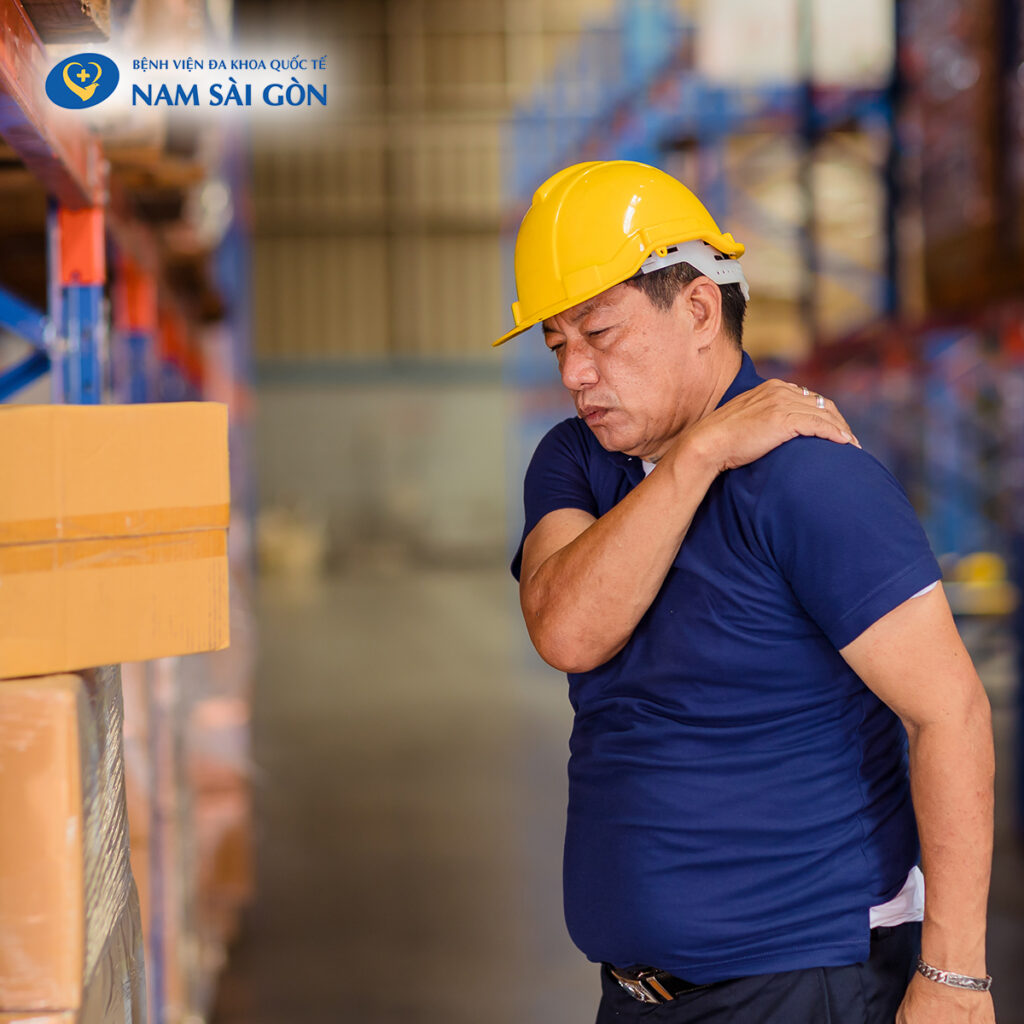 cơ dưới vai Nguyên nhân gây rách chóp xoay vai