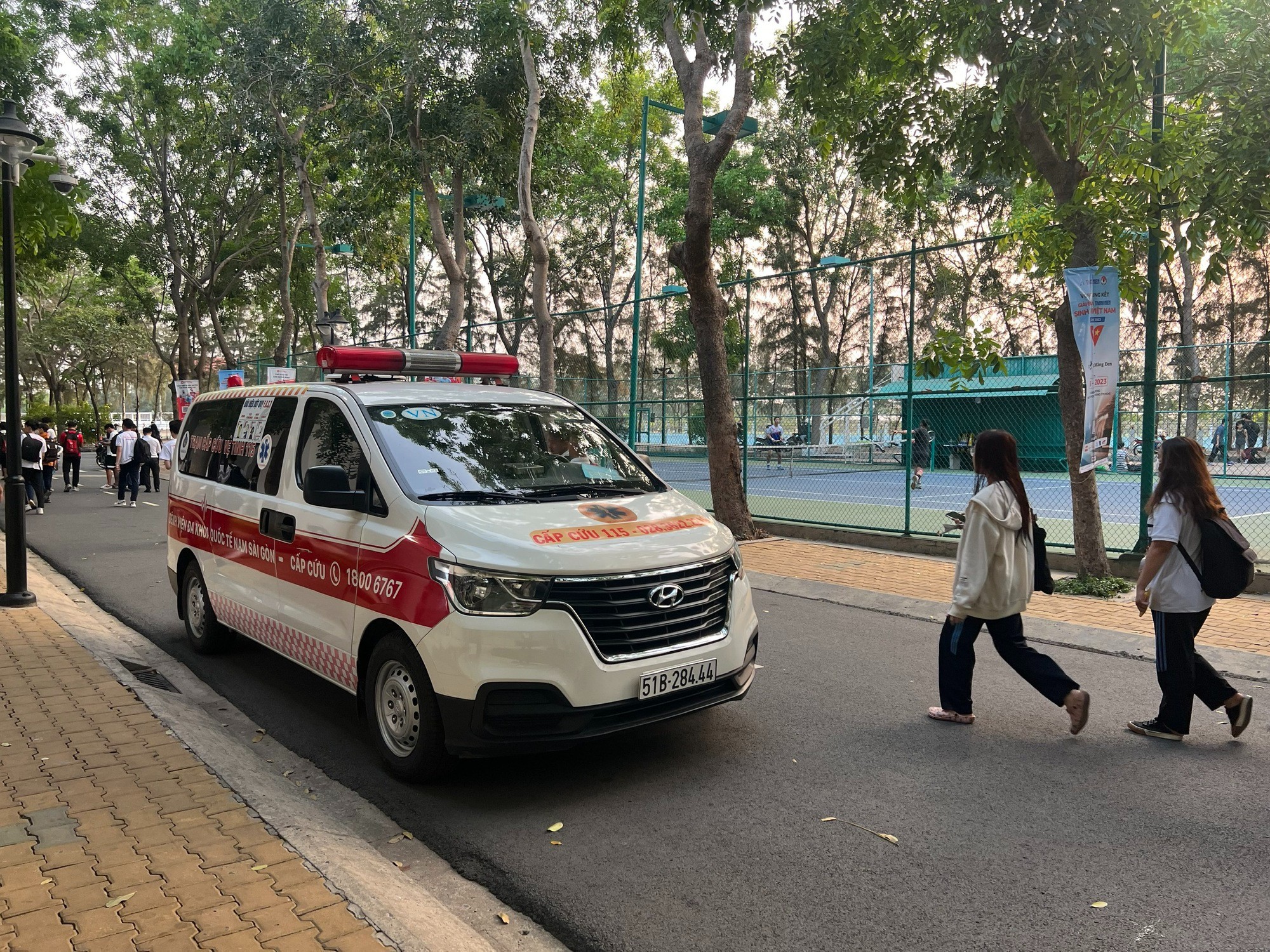 1_16795660407491063576218-1