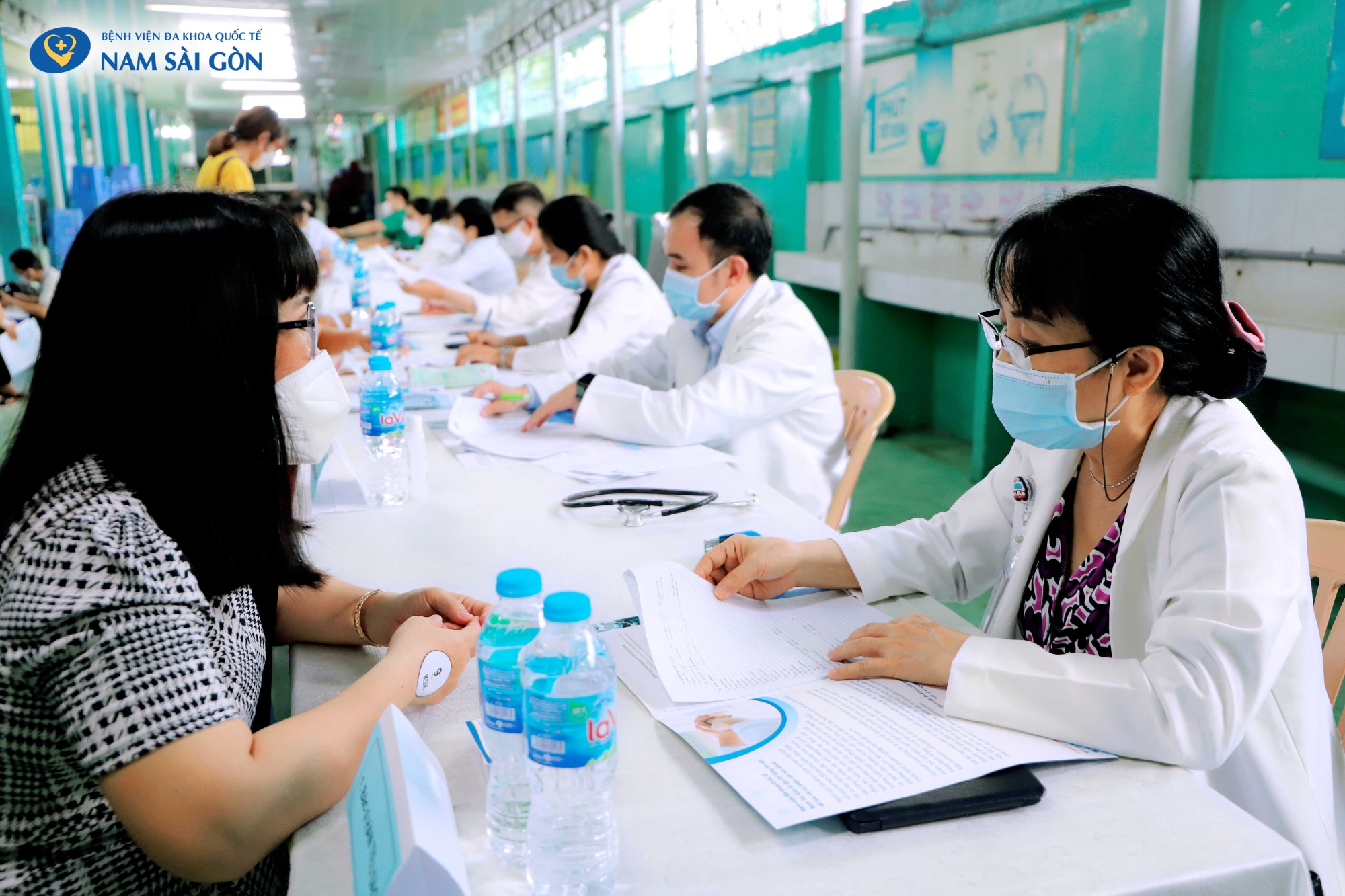 BV ĐKQT NAM SÀI GÒN MIỄN PHÍ KHÁM VÀ TƯ VẤN HẬU COVID CHO NỮ LAO ĐỘNG QUẬN 10