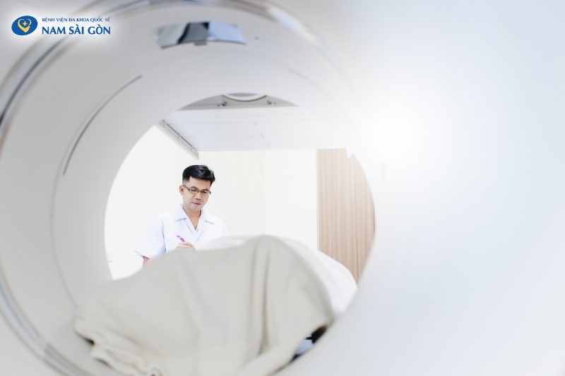 Quá trình xạ trị có thể gây viêm bàng quang ở nam giới