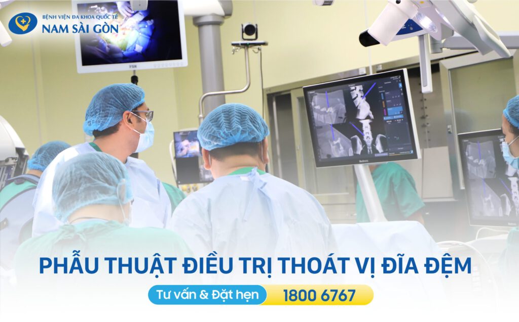 Phẫu thuật lấy thoát vị đĩa đệm